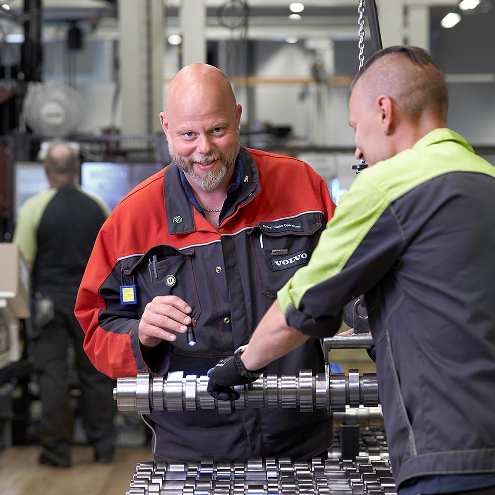 Nesiller Volvo'nun Skövde'deki motor fabrikasında buluşuyor